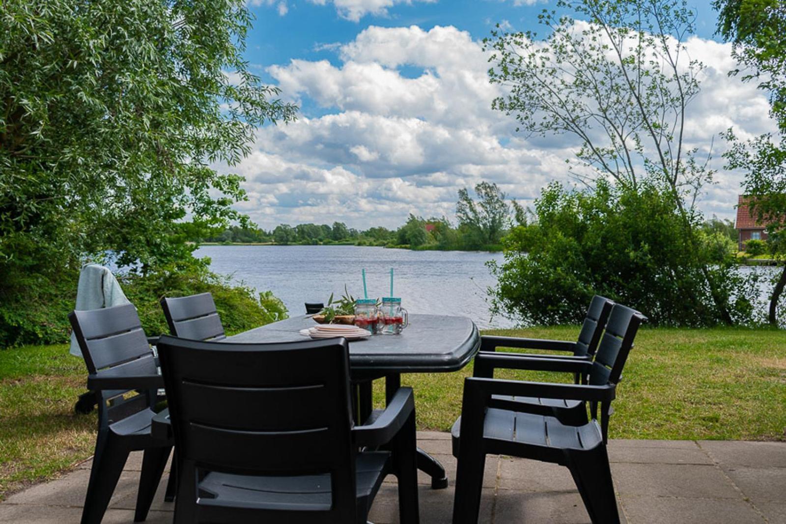 Summio Vakantiepark Emslandermeer Vlagtwedde Værelse billede